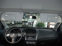 2011款 2.0L CVT 两驱 炫动版5座