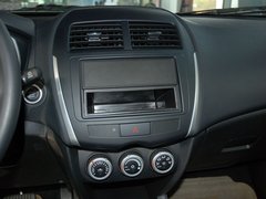 2011款 2.0L CVT 两驱 炫动版5座