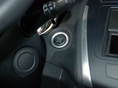 2011款 2.0L CVT 两驱 炫动版5座