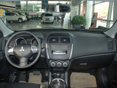 2011款 2.0L CVT 两驱 炫动版5座