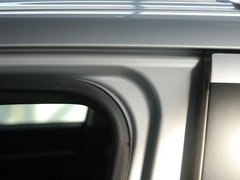 2011款 2.0L CVT 两驱 炫动版5座