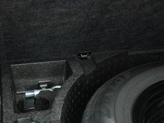 2011款 2.0L CVT 两驱 炫动版5座
