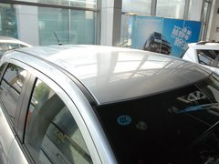 2011款 2.0L CVT 两驱 炫动版5座