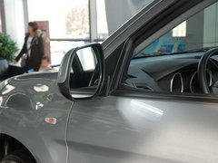 2011款 2.0L CVT 两驱 炫动版5座