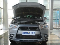 2011款 2.0L CVT 两驱 炫动版5座