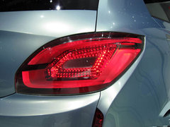 2011款 2.0L CVT 四驱 劲酷版5座