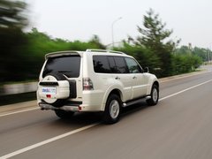 2011款 3.0L 自动 精英超越版7座