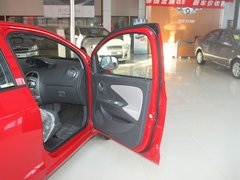 2011款 1.0L 手动 智尊型