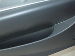 2011款 1.0L 手动 智尊型