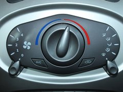 2011款 1.0L 手动 智尊型
