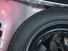 2011款 1.0L 手动 智尊型