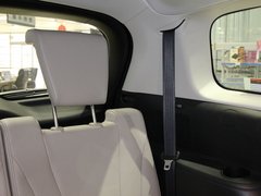 2011款 2.0 自动 豪华型 7座