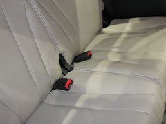 2011款 2.0 自动 豪华型 7座