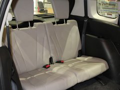 2011款 2.0 自动 豪华型 7座