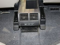 2011款 2.0 自动 豪华型 7座