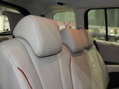 2011款 2.0 自动 豪华型 7座