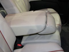2011款 2.0 自动 豪华型 7座