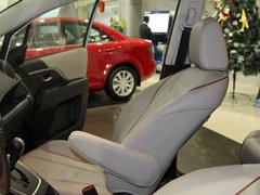 2011款 2.0 自动 豪华型 7座