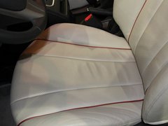 2011款 2.0 自动 豪华型 7座