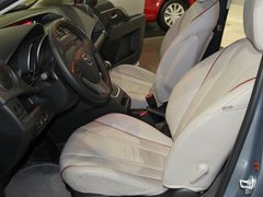 2011款 2.0 自动 豪华型 7座