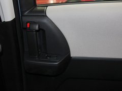 2011款 2.0 自动 豪华型 7座