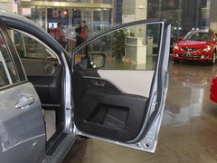 2011款 2.0 自动 豪华型 7座