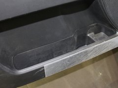 2011款 2.0 自动 豪华型 7座