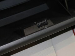 2011款 2.0 自动 豪华型 7座
