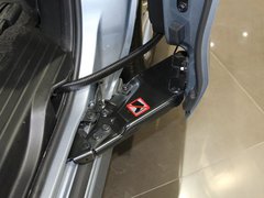 2011款 2.0 自动 豪华型 7座