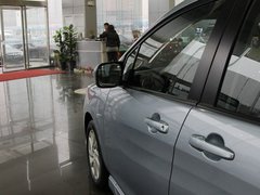 2011款 2.0 自动 豪华型 7座