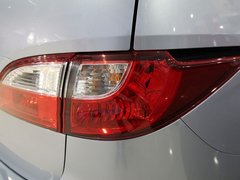2011款 2.0 自动 豪华型 7座