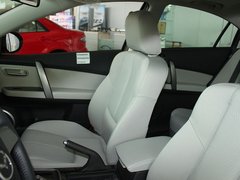 2011款 2.0 自动 精英版