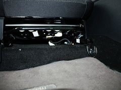 2011款 2.0 自动 精英版