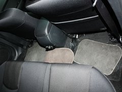 2011款 2.0 自动 精英版