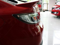 2011款 2.0 自动 精英版