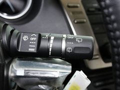 2011款 2.0 自动 精英版
