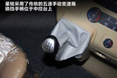 2011款 2.8 手动 HFC4DA1-2B2 豪华型