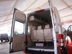 2011款 2.8 手动 HFC4DA1-2B2 豪华型