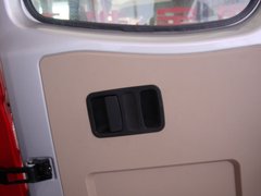 2011款 2.8 手动 HFC4DA1-2B2 豪华型