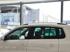 Tiguan 2011款 2.0TSI R-Line 5座