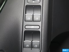 2011款 2.0TSI R-Line 5座