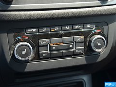 2011款 2.0TSI R-Line 5座