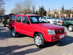 2011款 2.0L 手动 两驱豪华型 5座