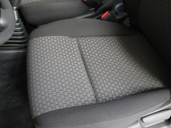 2011款 1.3 手动 导航版 4座