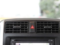 2011款 1.3 手动 导航版 4座