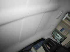 2011款 1.3 自动 单色版 4座