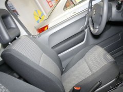 2011款 1.3 自动 单色版 4座
