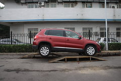 2010款 2.0TSI 四驱旗舰导航版 5座