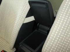 2010款 2.0TSI 四驱旗舰导航版 5座