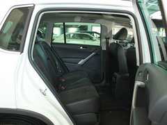 2010款 2.0TSI 四驱旗舰导航版 5座